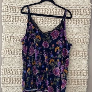 Torrid tank Size 18/20